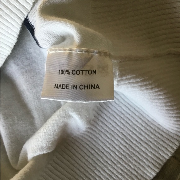 PAM & GELA Woman’s lightweight sweater w/zipper back - Picture 7 of 8